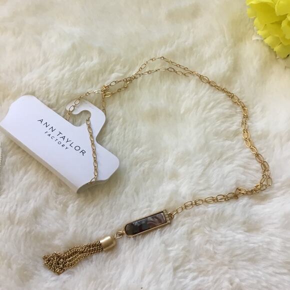 Ann Taylor Gold Tassel Necklace - Picture 4 of 6